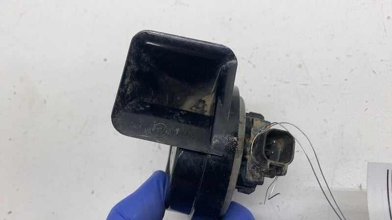 LJ9T-13802-BA ⭕2021 2022 2023 2024 Ford Mustang Mach-E Low Note Tone Horn Signal LJ9T-13802-BA