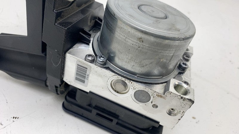 ⭕ 21-23 Volkswagen ID.4 Anti-Lock Brake System ABS Pump Module Unit 1E