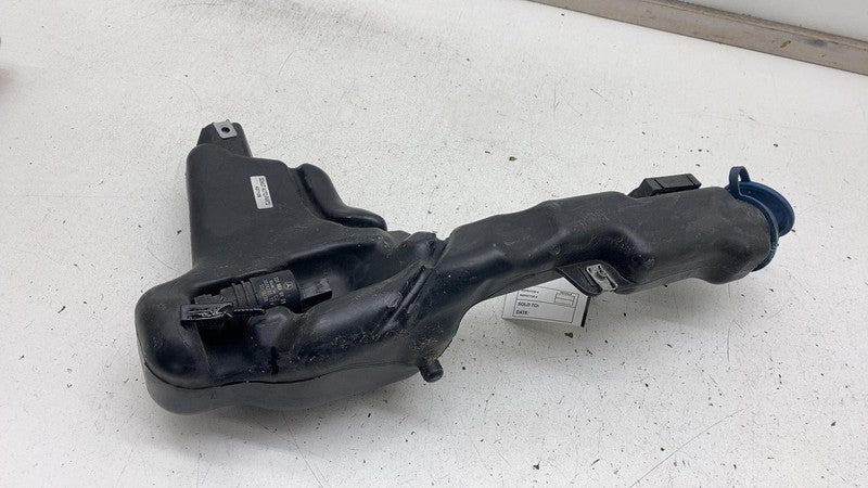 A 204 860 15 60 ⭕ 2008-2016 Mercedes W212 E350 C250 Windshield Washer Bottle Tank A2048601560