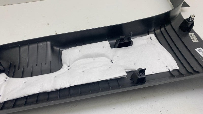 ⭕ 19-25 Chevrolet Silverado 1500 Right Lower B-Pillar Trim Cover Panel