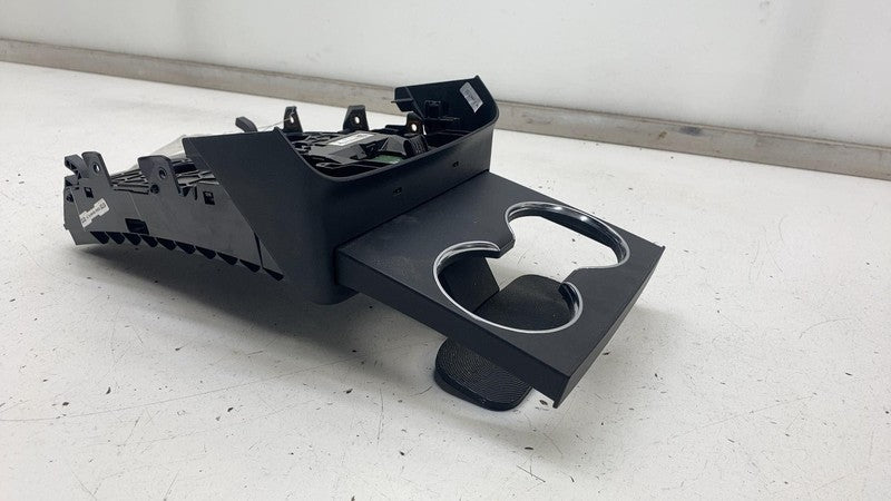 1546129 00 D ⭕ 21-23 Tesla Model X MX Center Console USB Bezel + Rear Cup Holder 1546129-00-D