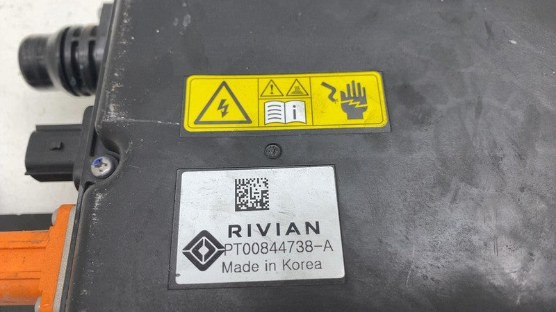 PT00844738A ⭕2025 Rivian R1S Power Converter Control Module Unit w/ Bracket OEM PT00844738-A