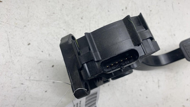 ⭕ 2017-2023 Tesla Model 3 M3 Front Accelerator Gas Pedal Throttle Sens