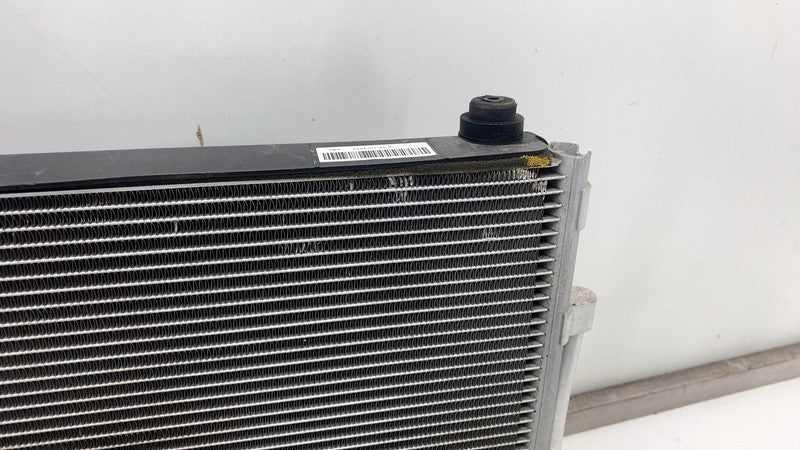 ⭕ 12-20 Model S Condenser Air Cooling Radiator w/ Fan Shroud Right 600