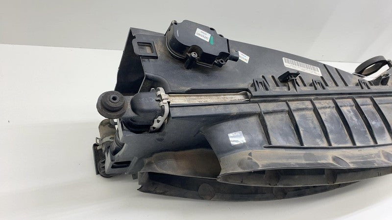 100725600G 2012-2015 Tesla Model S MS Radiator Shutter Air Duct Center Intake Grille Assy