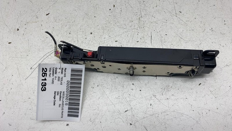 ⭕ 2017-2023 Tesla Model 3 M3 WiFi Bluetooth Antenna Control Module 158