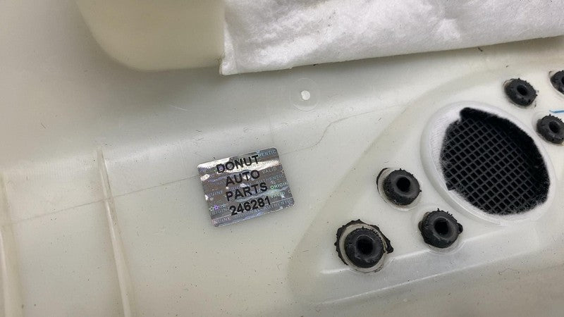 ⭕ 2021 2022 2023 Polestar 2 Front Passenger Side A-Pillar Windshield Trim Right