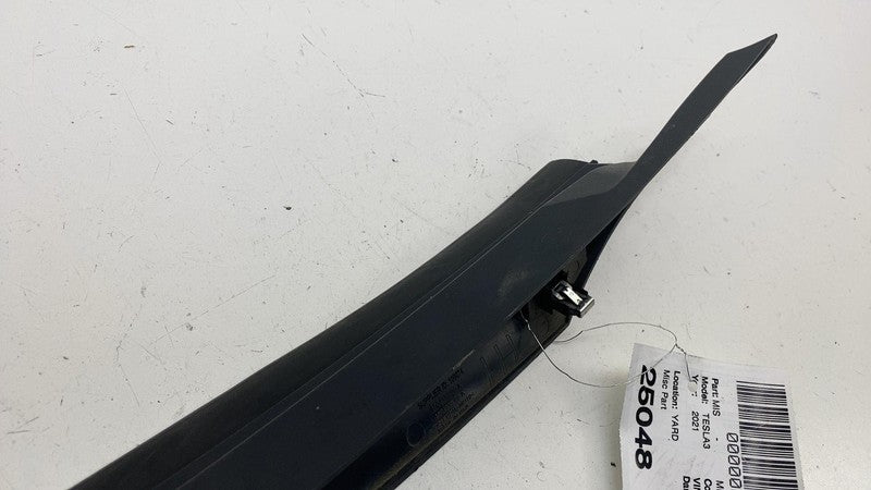 ⭕ 17-23 Model 3 Driver Side Under Hood Grille Vent Trim Cover Left 150