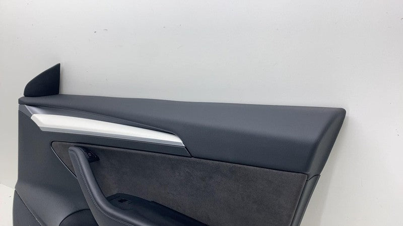⭕ 2021-2023 Tesla Model 3 Front Right Interior Door Panel Trim Card 15