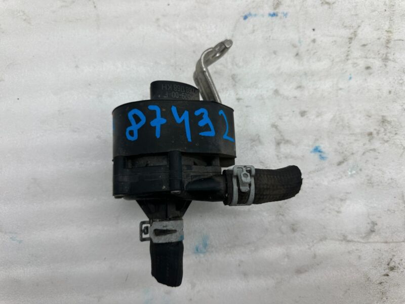 2016-2020 Tesla Model X MX Additional Auxiliary Water Pump Assembly 1054529-00-F