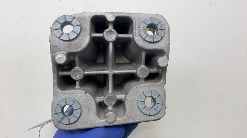 68477352AA ⭕ 2025 Ram 1500 Front Left Lower Engine Motor Mount Support Bracket 68477352AA