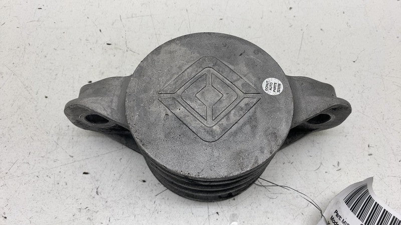 ⭕ 2025 Rivian R1S Engine Motor Mount Bracket Carrier Insert OEM