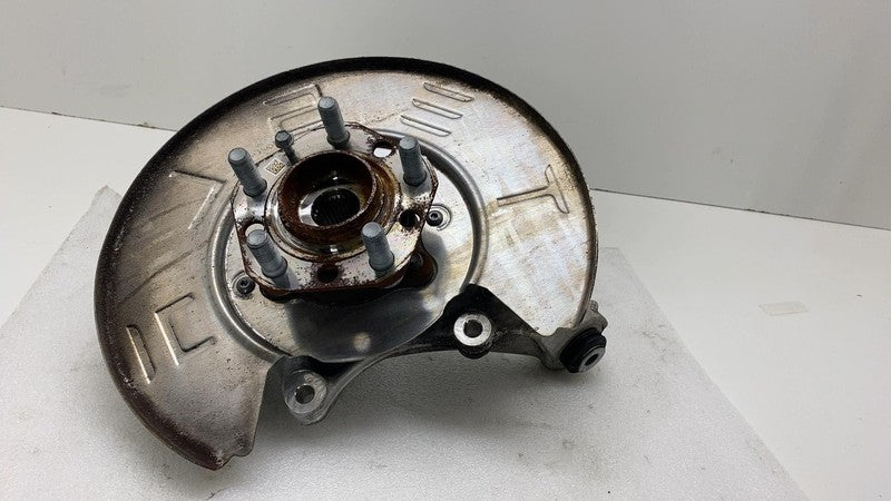 104412300B 2017-2023 Tesla Model 3 Rear Right Suspension Knuckle Spindle w/ Shield & Hub RH