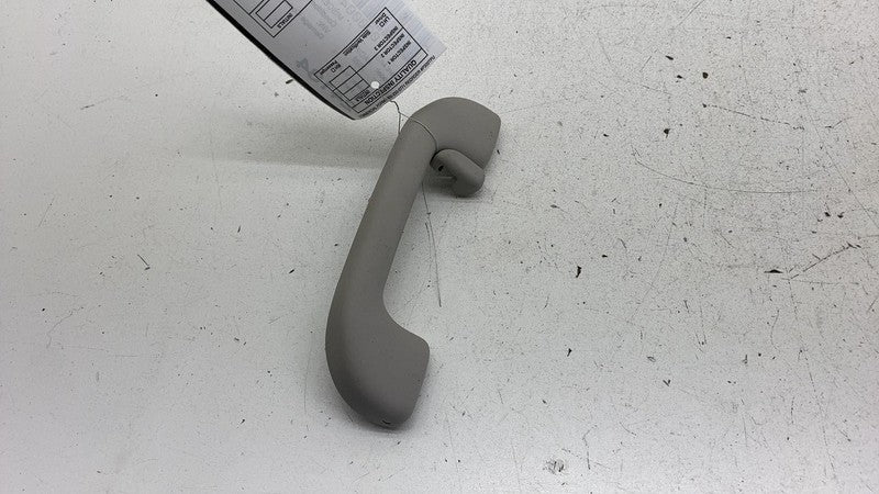 5XQ46TRMAA ⭕ 17-24 Chrysler Pacifica Headliner Left or Right Roof Grip Handle 5XQ46TRMAA