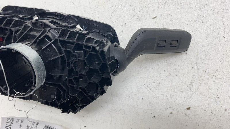 ⭕ 2025 Rivian R1S Steering Column Clockspring Combination Switch PT006