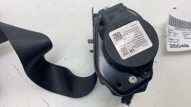 108127901H ⭕ 2017-2023 Tesla Model 3 Front Right 1st Row Seat Belt & Retractor 1081279-01-H