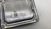 ⭕2017-2023 Tesla Model 3 Seven Pin Perpendicular Radar Sensor 7-Pin 1108647-00-D