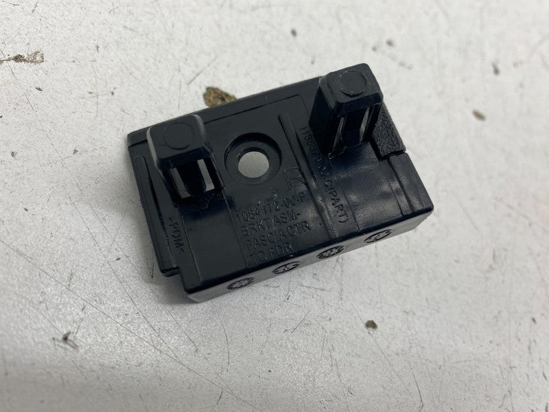 1084171 00 F ⭕ 2017-2023 Tesla Model 3 Left & Right Front Bumper Center to Fender Tip Bracket