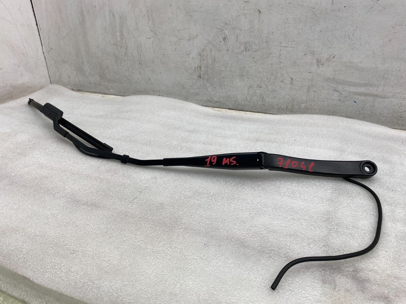 ⭕ 2017-2022 Tesla Model 3 Front Windshield Wiper Arm & Blade Right 1076729-00-B
