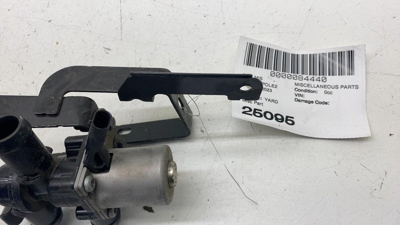 ⭕2021 2022 2023 Polestar 2 Electrovalve Water Cooler Pump Cooling Valv