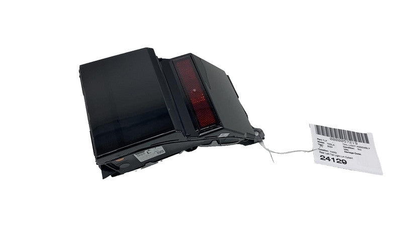 2024 2025 Tesla Cybertruck Rear Driver Taillight LED Tail Lamp Left 1806408-00-C