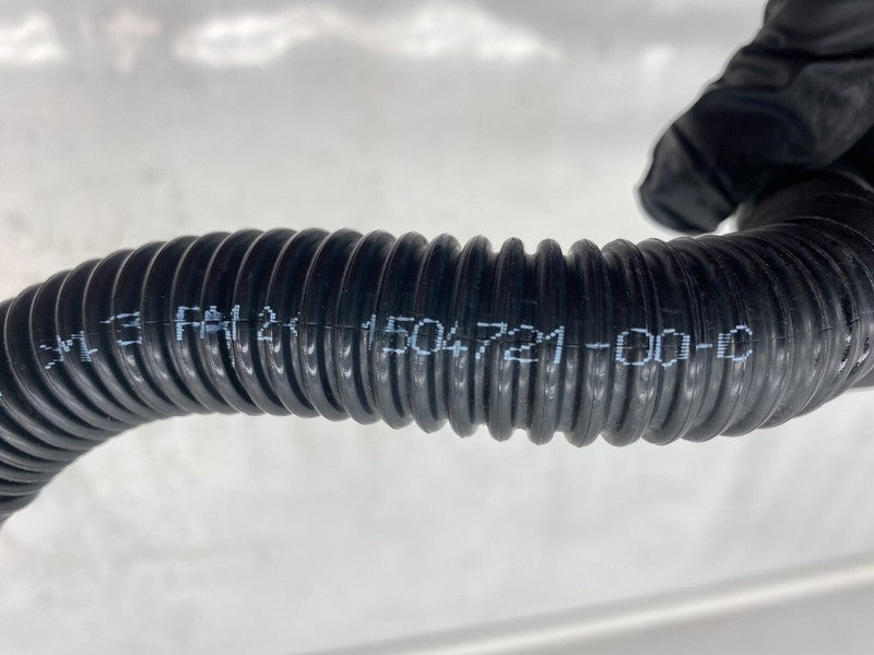 1504721-00-B ⭕2017-2025 Tesla Model 3 Y Powertrain Supply Coolant Hose Pipe Tube 1504721-00-B