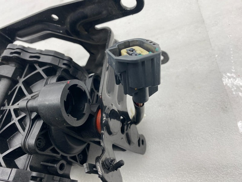 6006359 00 A ⭕ 12-15 Tesla Model S MS Brake Servo Booster Vacuum Pump & Isolator 6006359-00-A