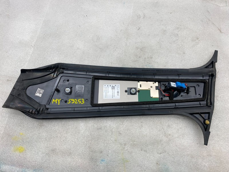 1516255 00 D ⭕ 20-23 Model Y Left Exterior B-Pillar Applique Trim w/ Camera LH 1506885-00-E