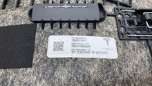 ⭕ 24-25 Model 3 M3 Front Left or Right 1st Row Seatback Panel Shell 1809420-99-E