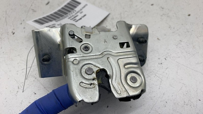 PT00758734B ⭕ 2022-2025 Rivian Liftgate Tailgate Door Upper Lock Latch Actuator PT00758734-B