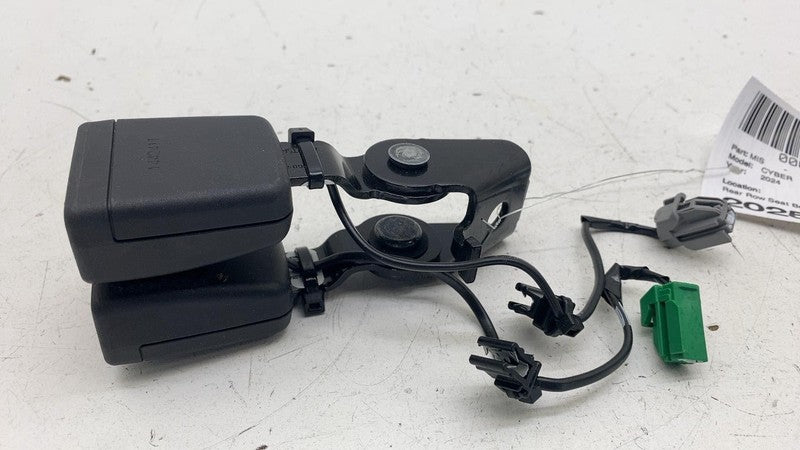 ⭕ 2024 Tesla Cybertruck Rear Passenger Row Seat Belt Buckle Right 1836