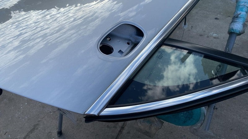 2011-2018 Porsche Cayenne Front Passenger Door Shell Panel Right RH Silver LX7W