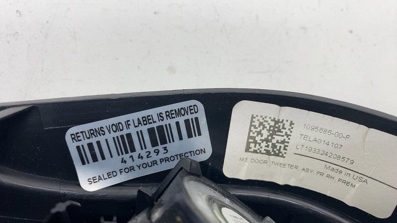 ⭕ 2017-2023 Tesla Model 3 Front Audio Tweeter & Speaker Cover Right 10