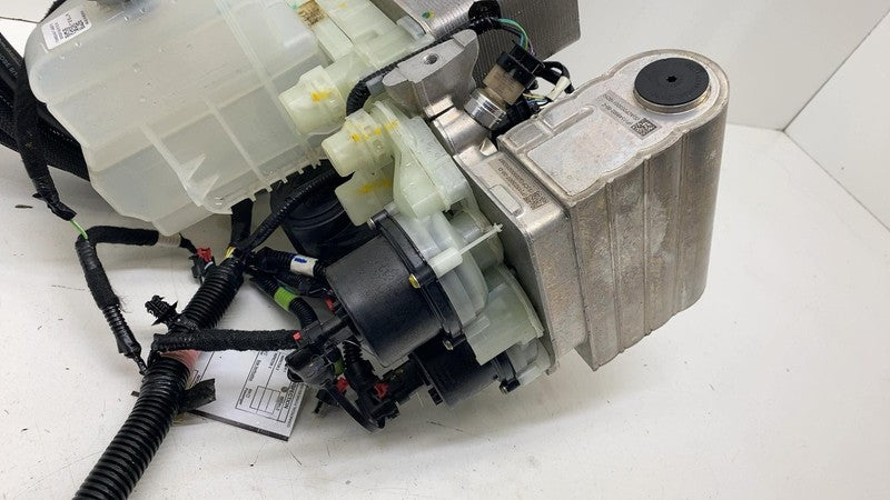 ⭕ 2020-2024 Tesla Model Y Supermanifold Refrigerant Chiller w/ Coolant