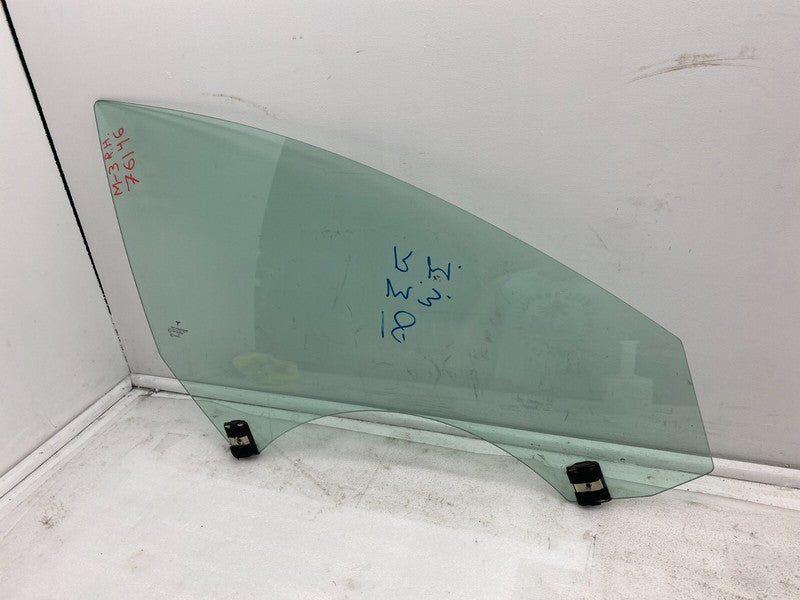 ⭕ 17-19 Tesla Model 3 Front Passenger Side Door Window Glass Right Sin