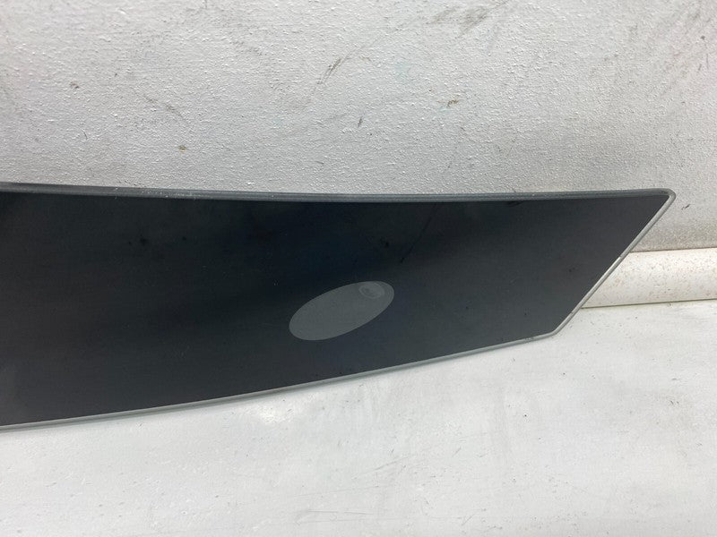 1069104 00 B ⭕ 16-20 Model S Passenger B-Pillar Glass Applique w/ Camera Right 1092307-00-B