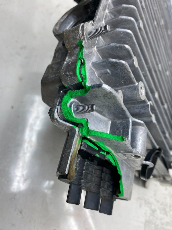 ⭕17-23 Model 3 Front Electrical Control Module System Unit Computer 11