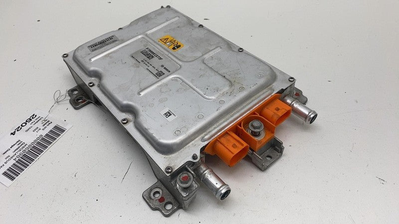 PT00001573-F ⭕22-24 Rivian R1T R1S Front DC to DC Power Converter Control Module PT00001573-F