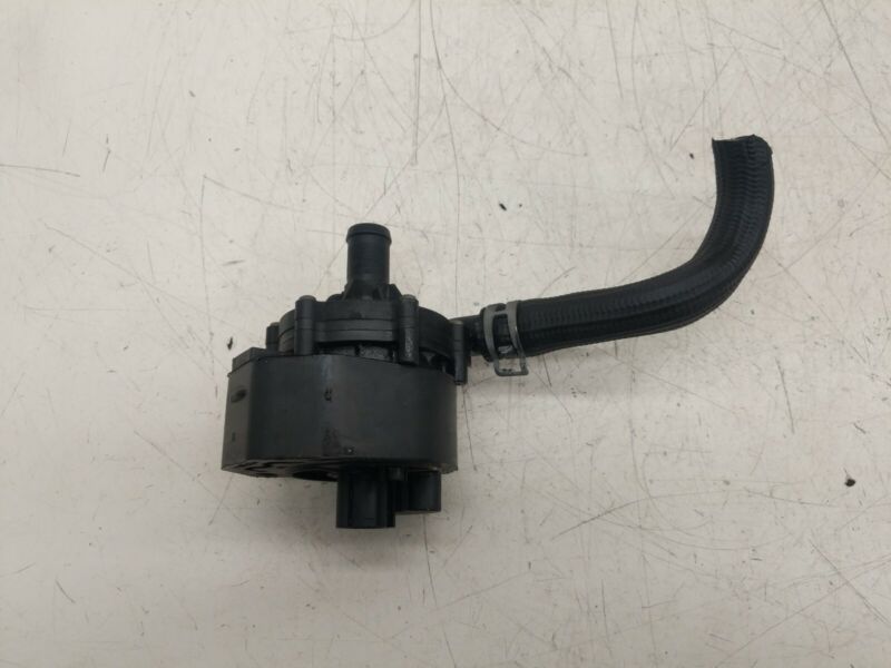 Does Not Apply 2012-2020 Tesla Model S Auxiliary Electric Water Cooling Coolant Pump Assembly