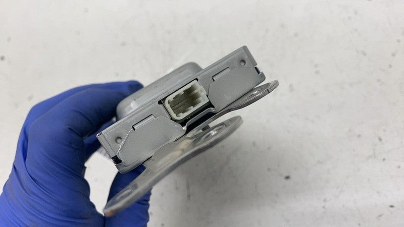 107974900D ⭕ 2017-2023 Tesla Model 3 Harman Becker Radio FM/HD Receiver Module 1079749-00-D