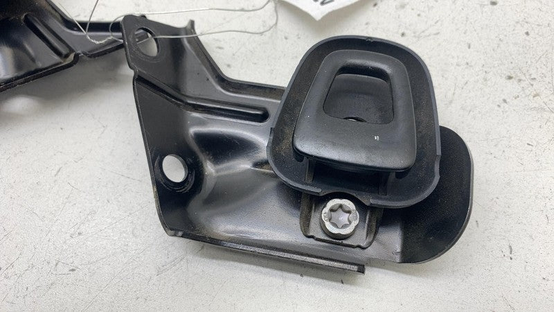 ⭕ 16-20 Model X Rear Right/Left Trunk Liftgate Floor Tie Down Hook 105