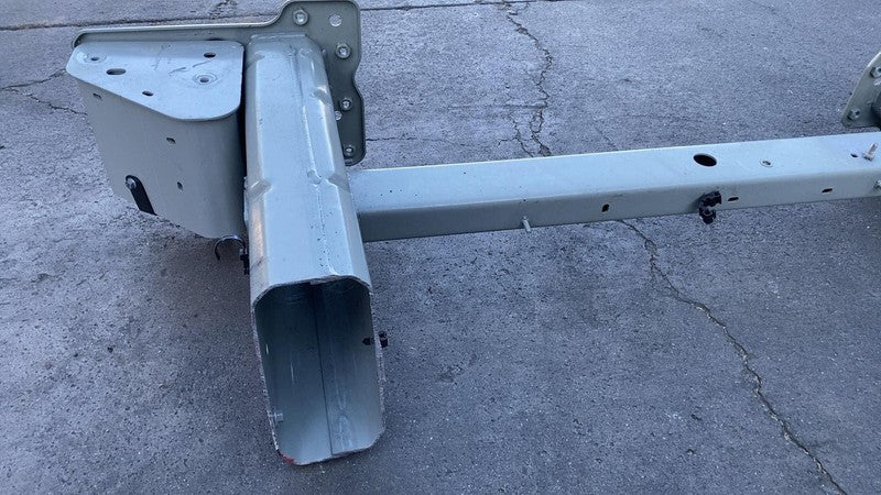 PT00780851J ⭕ 2025 Rivian R1S Front Left & Right Horn Apron Rail Structural Cutout Assembly