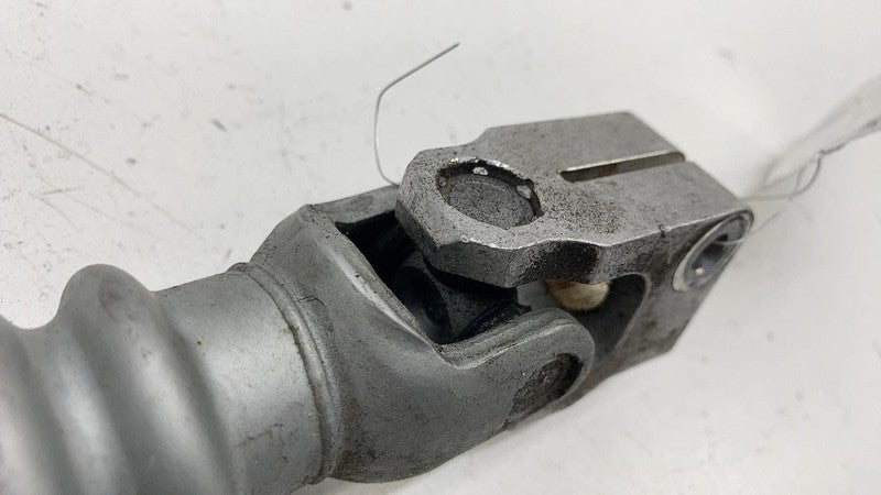 ⭕ 2022 Mercedes-Benz EQS 450+ Steering Column Lower Coupling Joint Shaft Assy