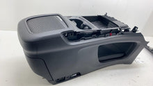 ⭕ 2025 Chrysler Pacifica Front Center Console + Cupholder w/ Side Panel Assembly