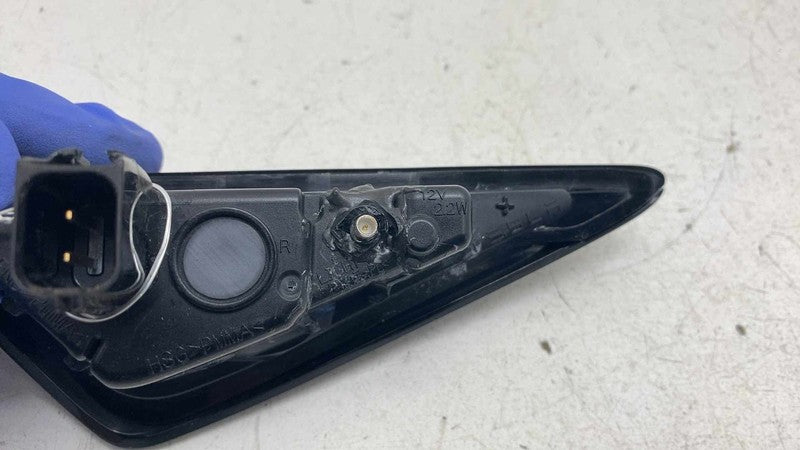 ⭕ 17-23 Model 3 Front Right Fender Camera Turn Signal Side Marker 1495