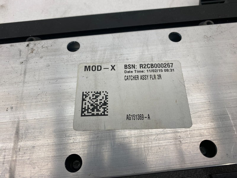 105971700B ⭕2016-2020 Tesla Model X Rear Left 2nd Row Seat Frame Plate Catcher 1059717-00-B