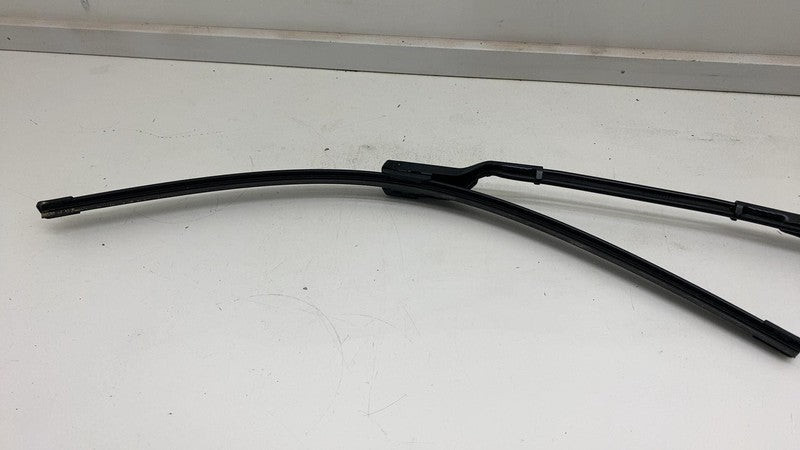 ⭕ 2017-2023 Tesla Model 3 Front Driver Side Windshield Wiper Arm & Bla
