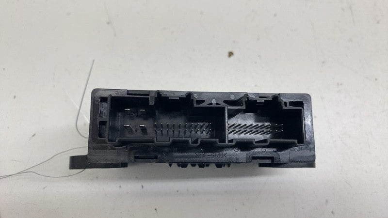 ⭕ 2018-2021 Lincoln Navigator Front Right Door Control Module OEM GN15