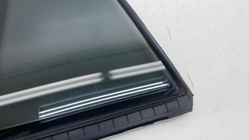 ⭕ 2018-2023 Subaru XV Crosstrek Rear Passenger Side Door Corner Vent Glass Right