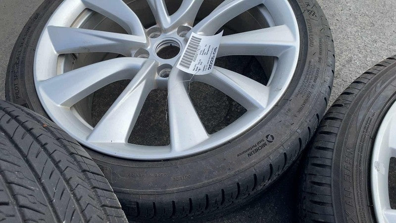 ⭕2021-2023 Tesla Model 3 SET of  4 Wheel Rim 19x8.5J + 40MM w/ Tire 10